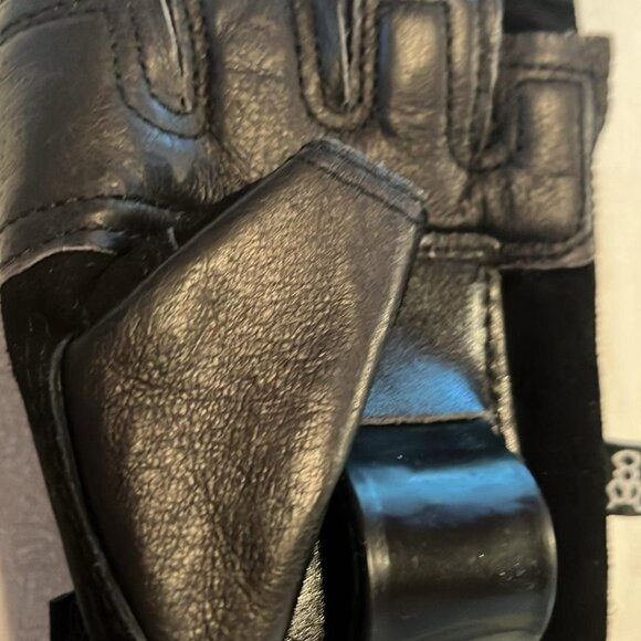 Triple Eight Gloves Hand Wrist Protection BMX Biker Skater Skateboard - Picture 5 of 8